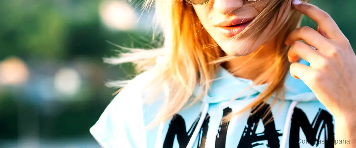 Camiseta de lentejuelas mujer Zara: la opción perfecta para brillar en cualquier ocasión