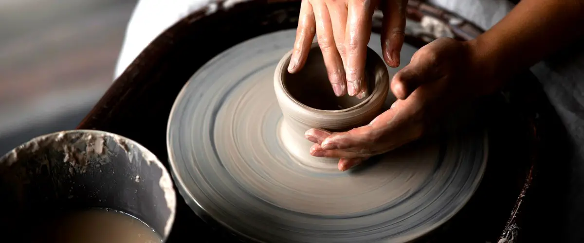 Torno alfarero Leroy Merlin: el aliado perfecto para los amantes de la cerámica